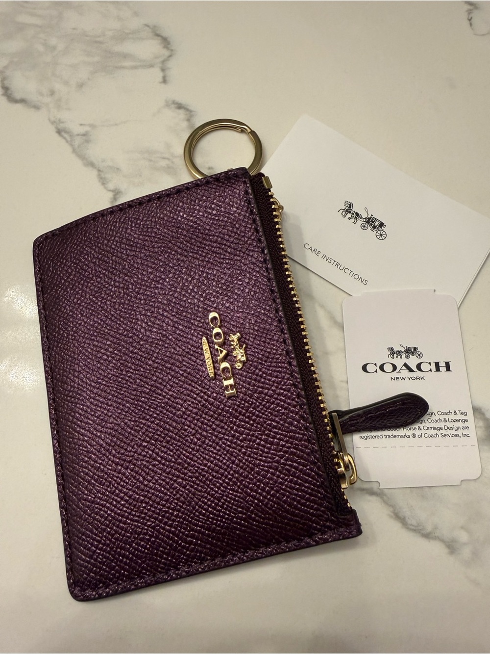 Coach Metallic Raspberry Leather Zip Card Case with Key Ring - Picture 3 of 5